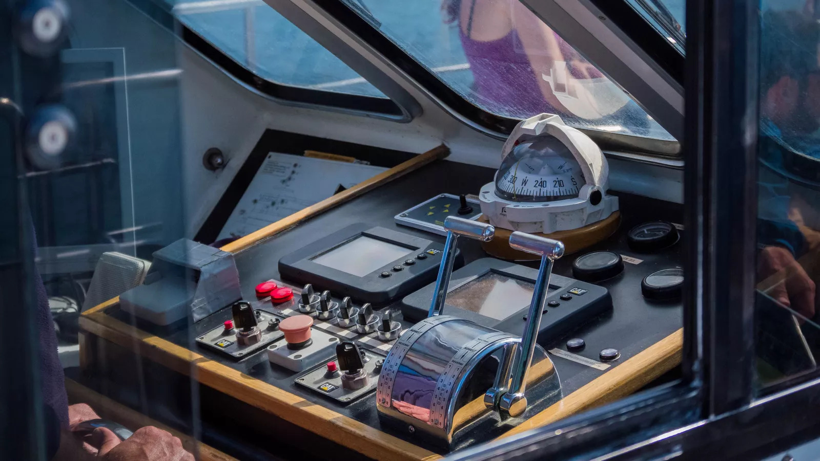 What Is a Full Mission Bridge Simulator?